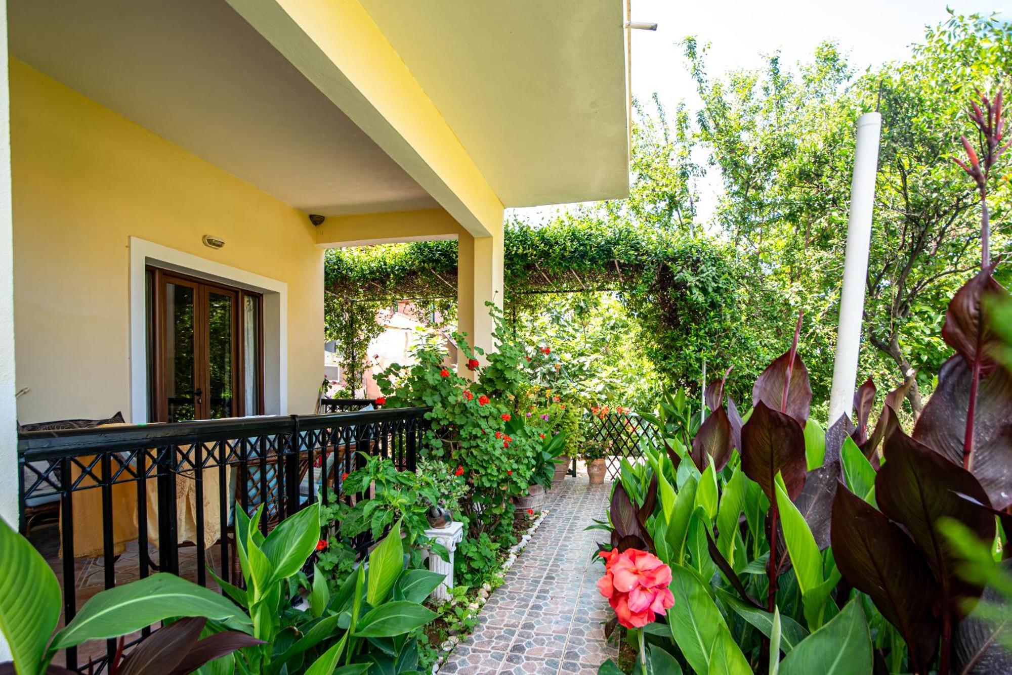 Tholeto Apartment Agios Gordios (Corfu)